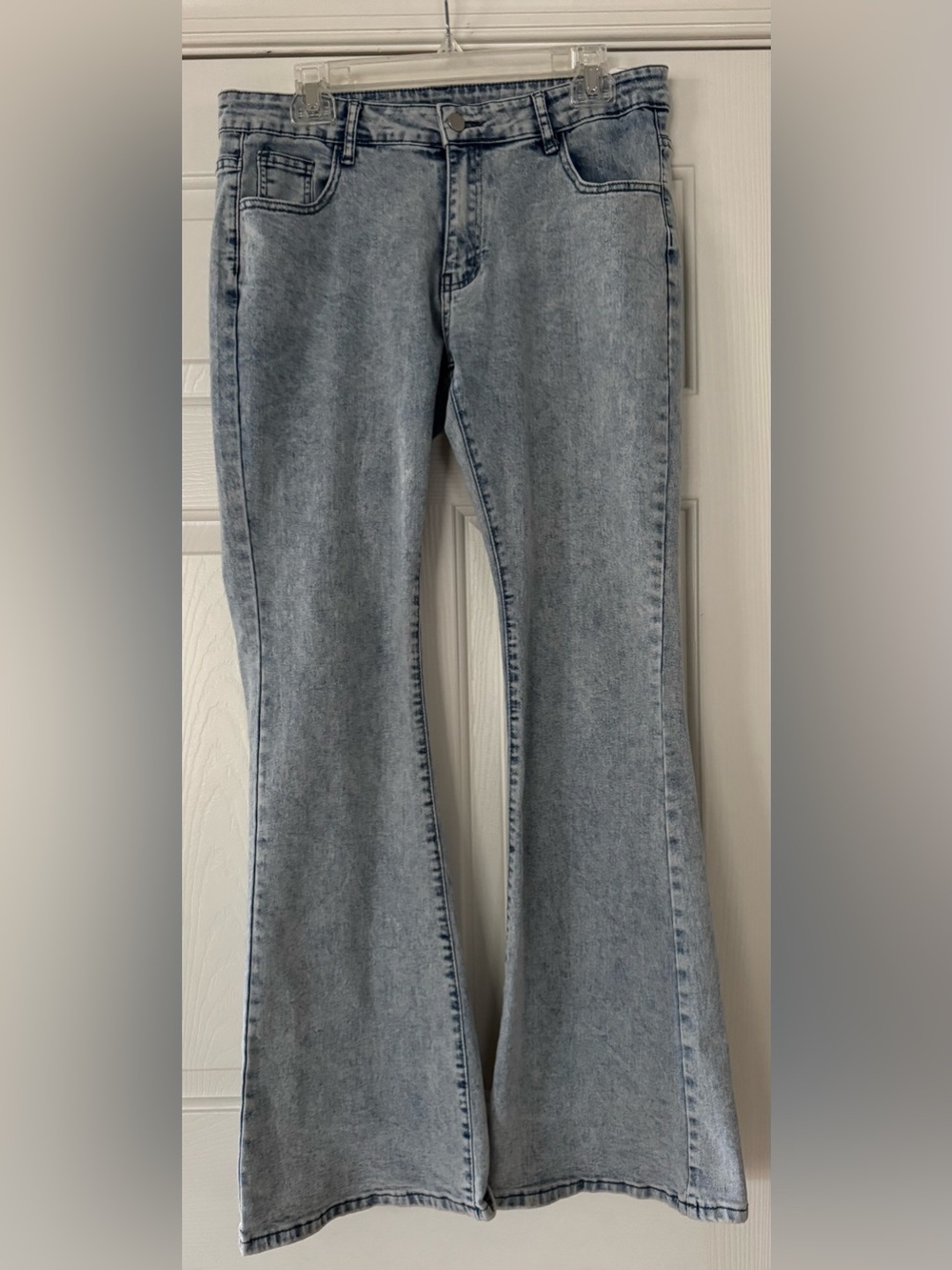 Women’s Light Wash Flare Jeans size XL 85% cotton